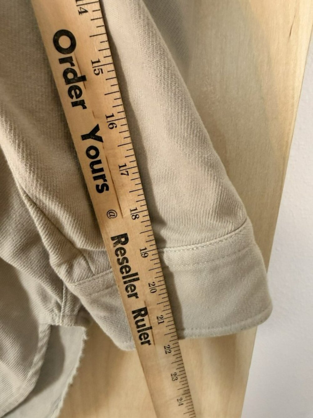 Aritzia The Group by Babaton Balboa Coat Button Down Shacket Dry Basil Green A - Picture 7 of 11